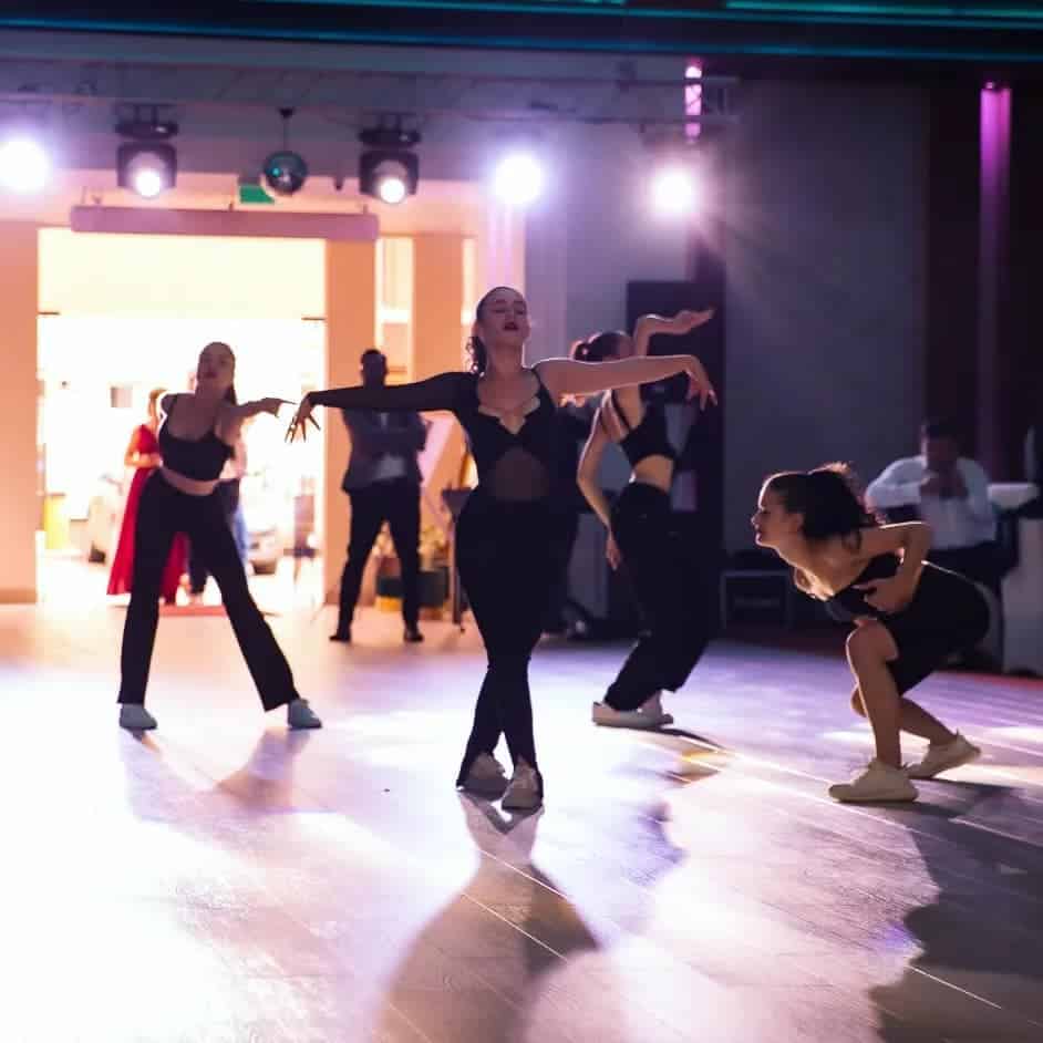 Genessis Dance Studio