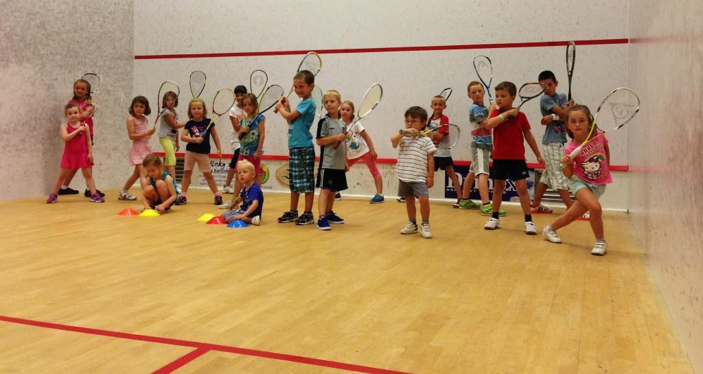 Cursuri de badminton pentru copii la AeroSquash