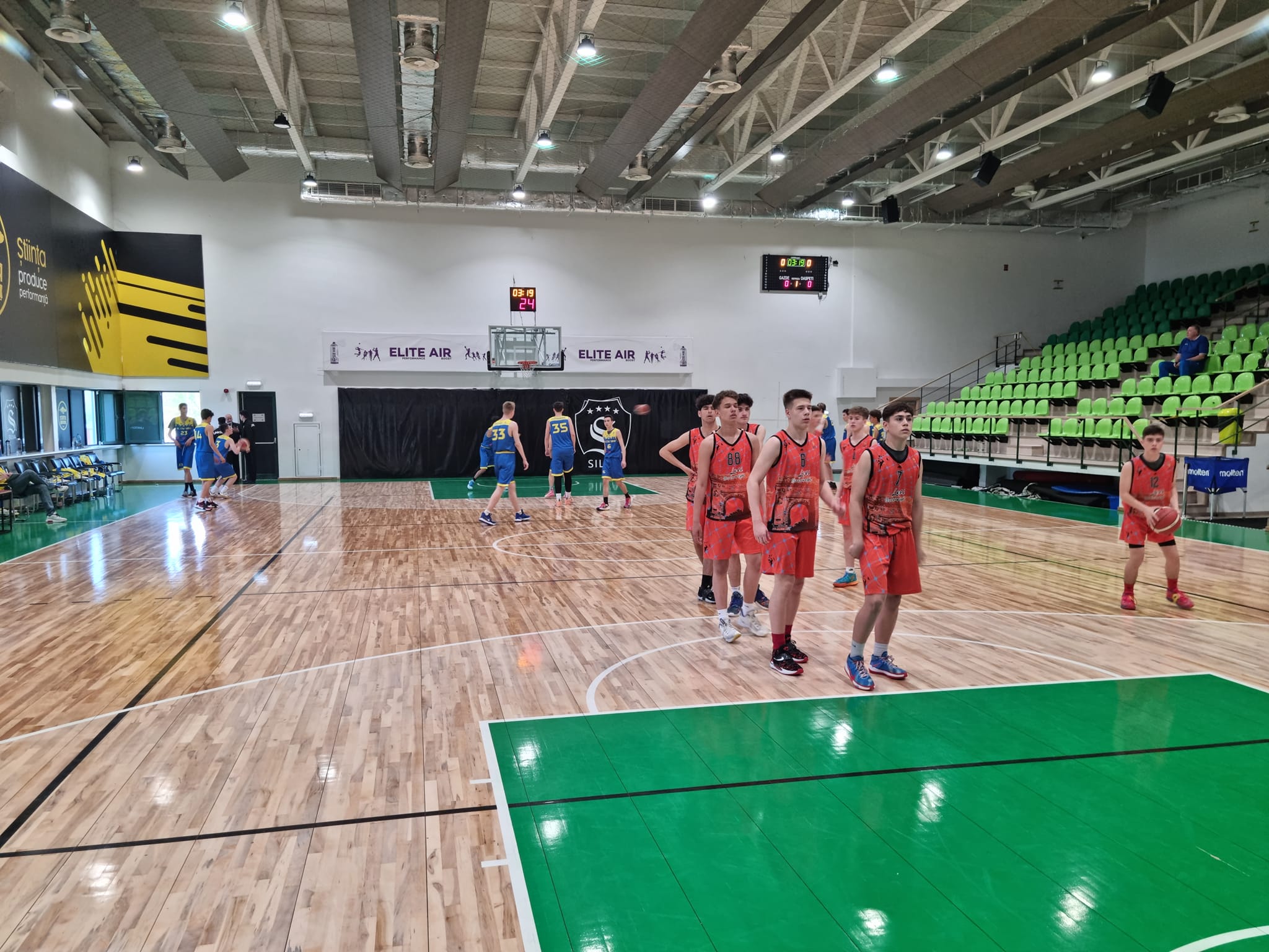 Activități sportive pentru copii la Arena Romsilva Știința București