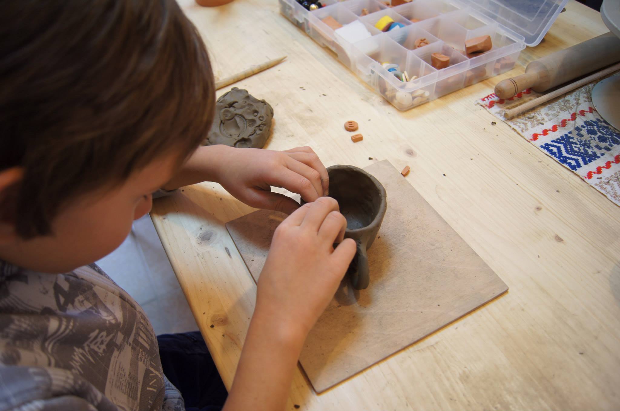Em Chang ceramic Studio