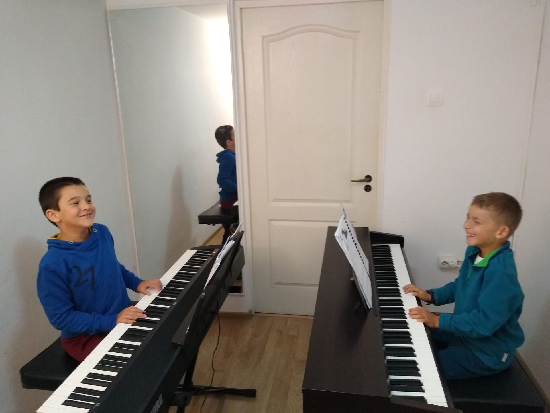 Cursuri de muzică pentru copii la Centrul Educational și Artistic „Vivace”