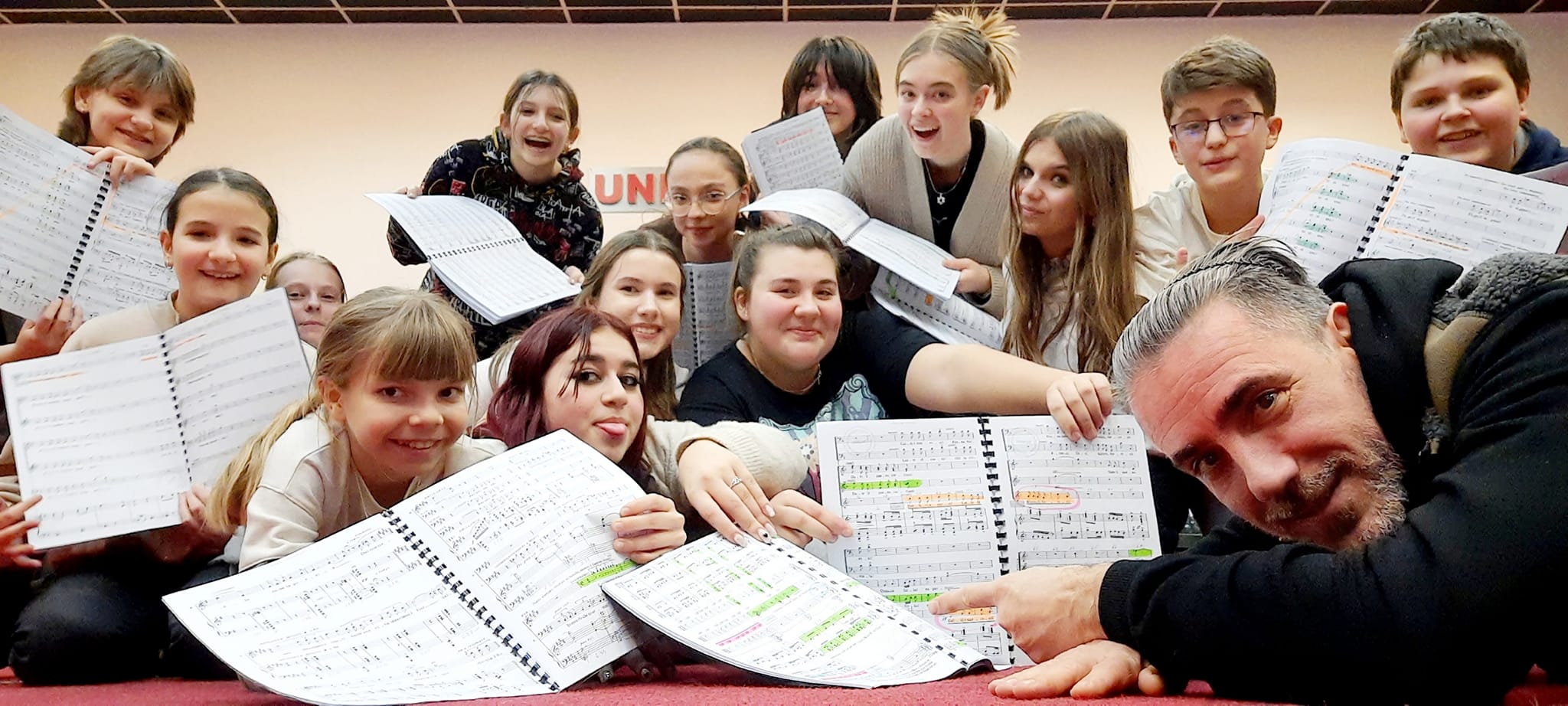 Cursuri de canto pentru copii la Corul Unison