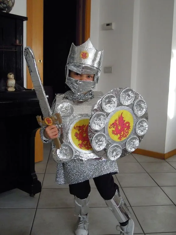 costum cavaler băieți 