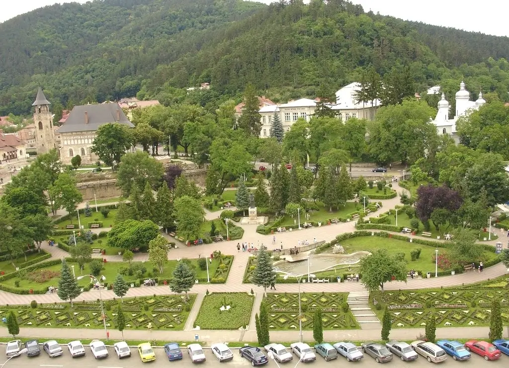 parc central piatra neamt