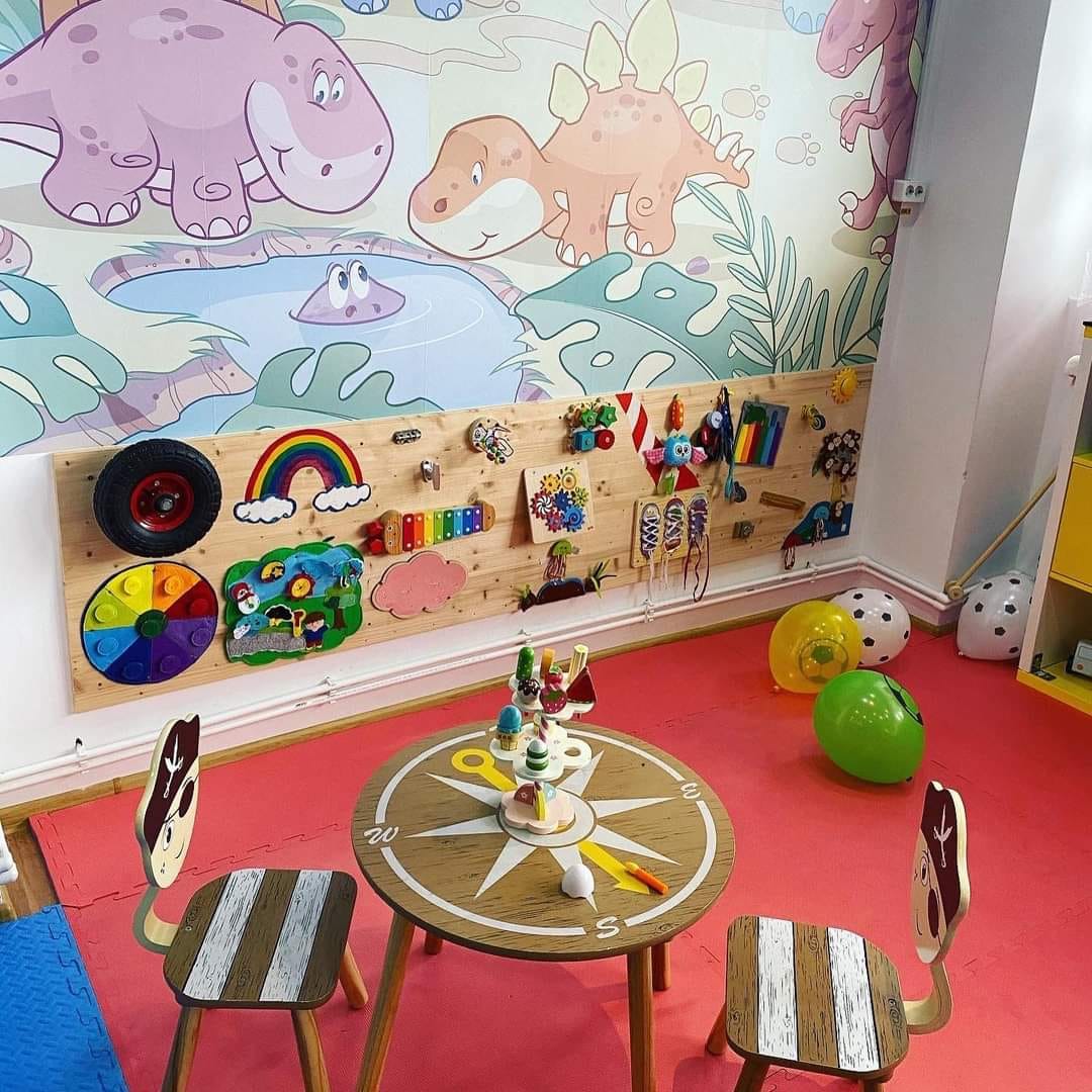 Ateliere de joacă și stimulare pentru copii la Alandala