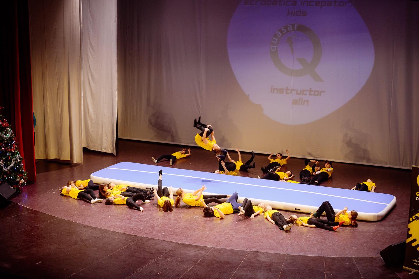 Cursuri de dans pentru copii la Quasar Dance