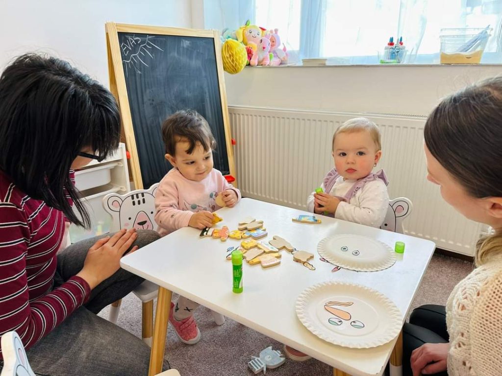 Ateliere creative pentru copii la EVAS